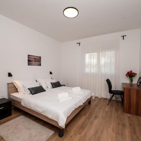 Villa Sportiva Zadar With Private Heated Pool Екстер'єр фото