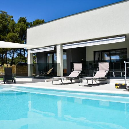 Villa Sportiva Zadar With Private Heated Pool Екстер'єр фото