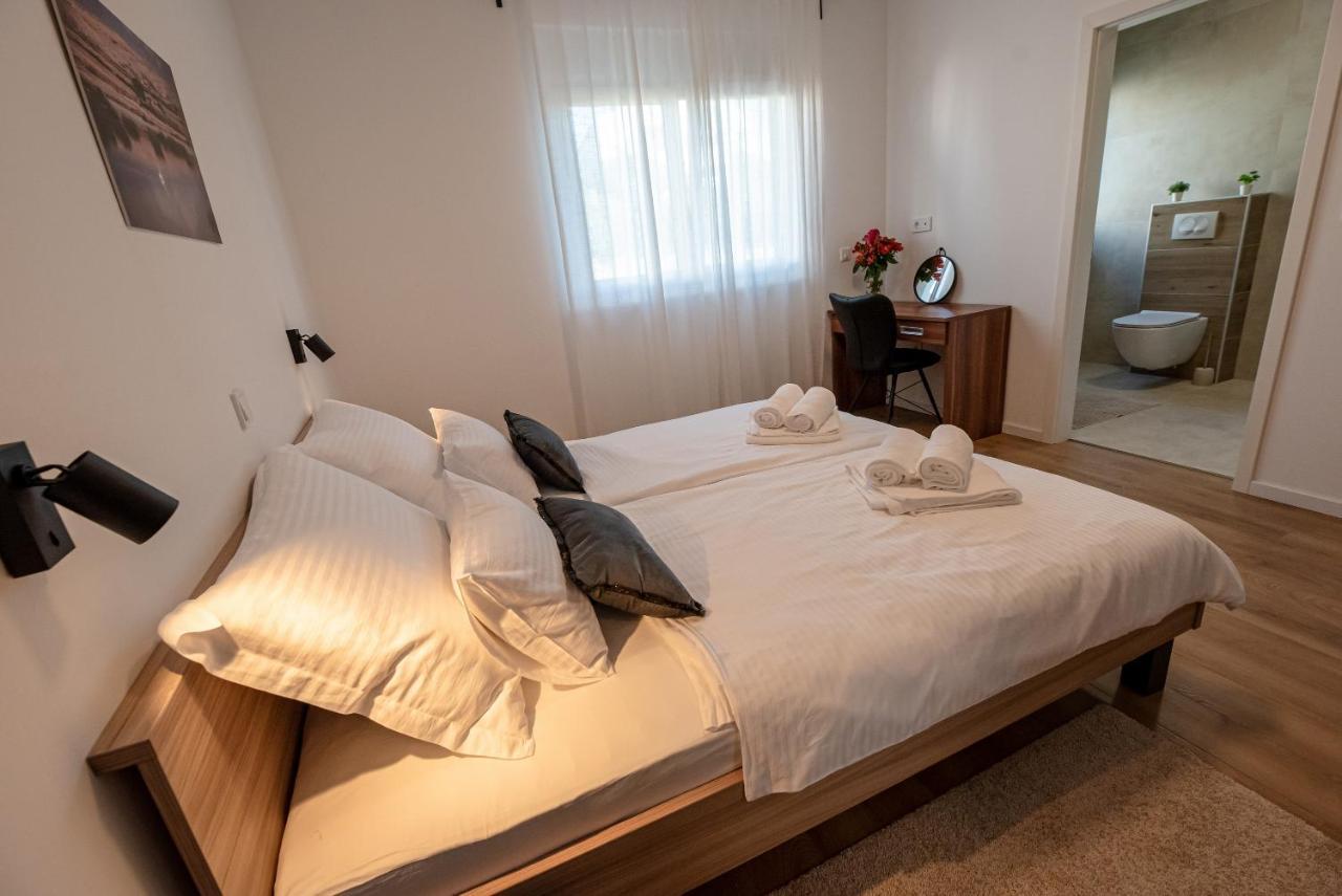 Villa Sportiva Zadar With Private Heated Pool Екстер'єр фото